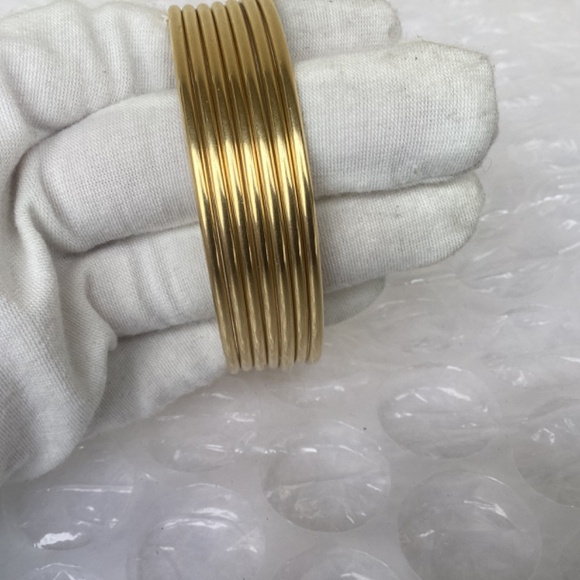 Rare Vintage Gucci Solid 18k Gold Diamond Bangles Bracelet Preowned Condition - Picture 16 of 16